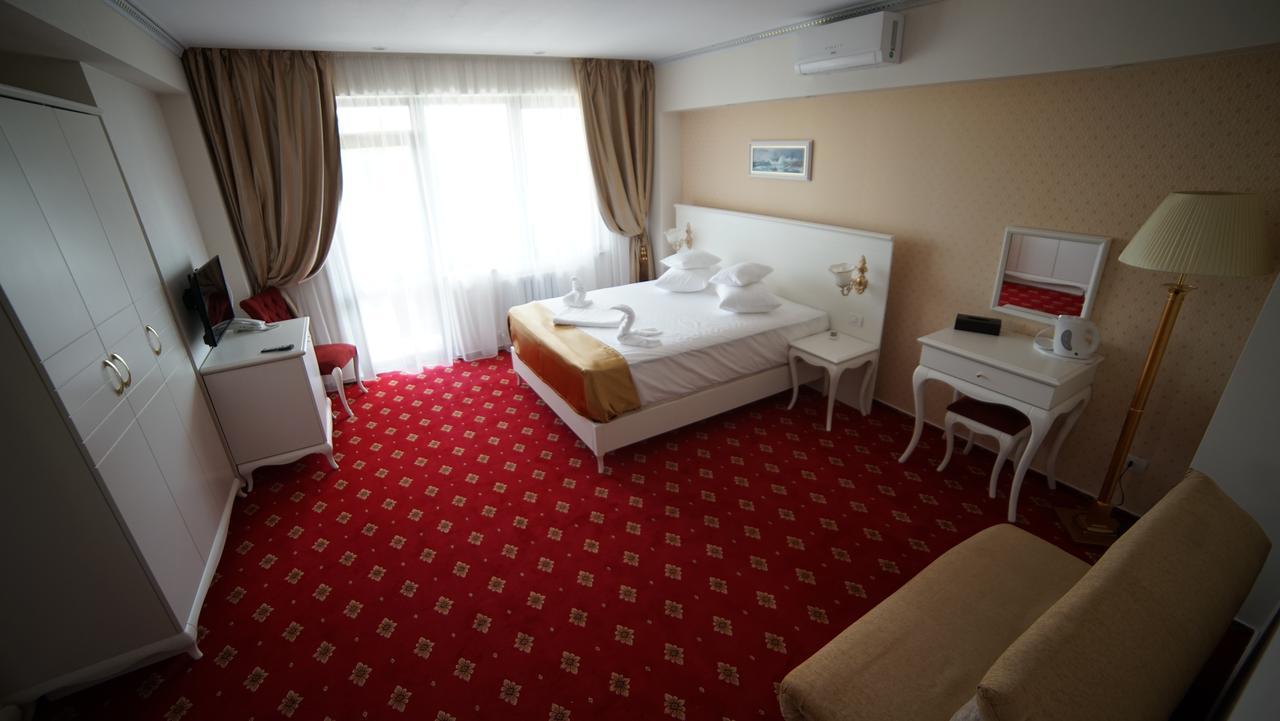 Msr Port Hotel Mangalia Esterno foto