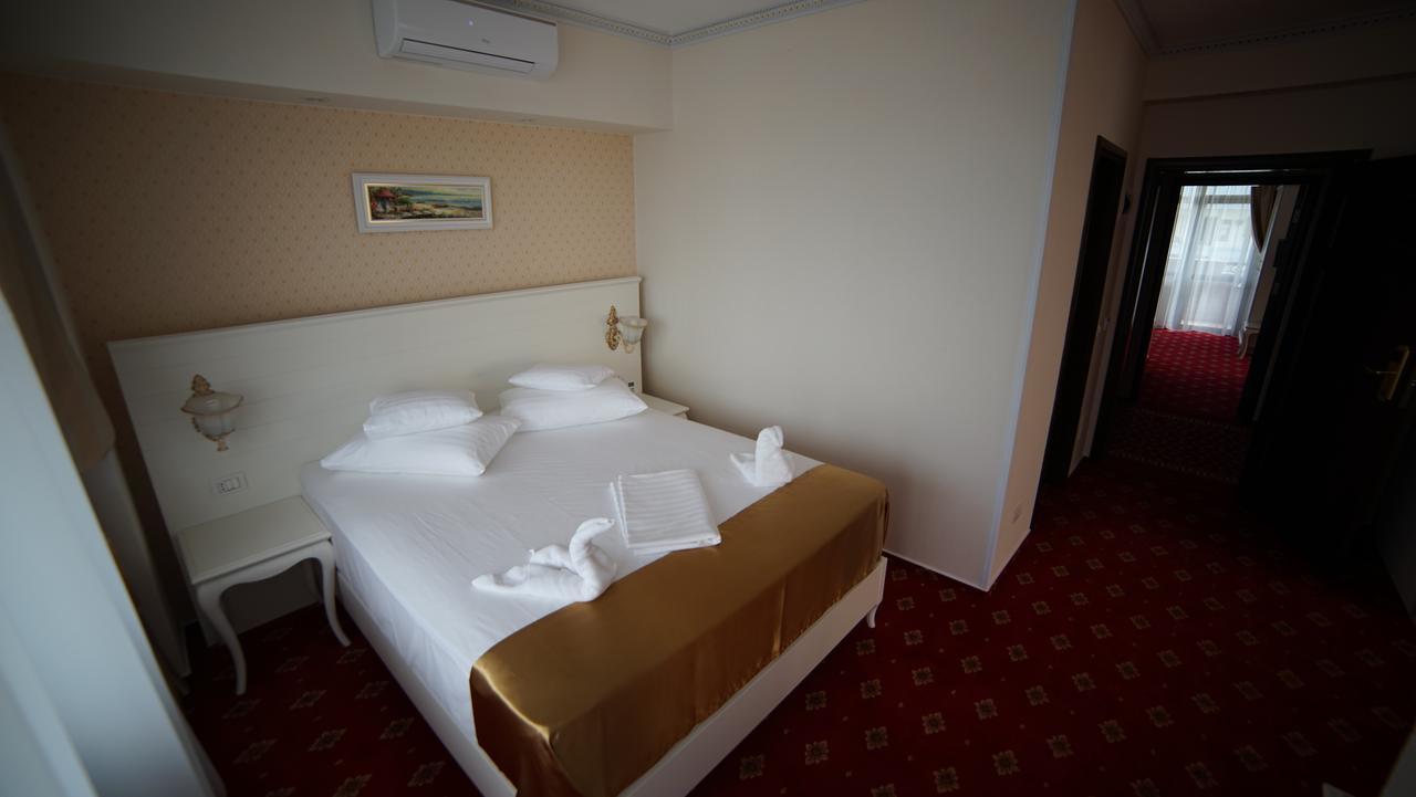 Msr Port Hotel Mangalia Esterno foto