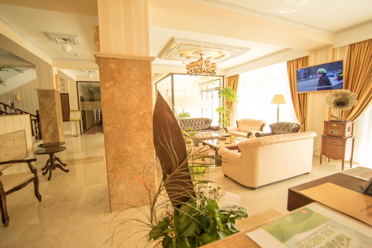 Msr Port Hotel Mangalia Esterno foto